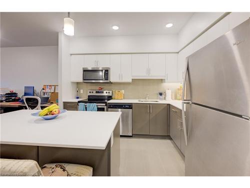 314-399 Queen Street S, Kitchener, ON - Indoor Photo Showing Kitchen With Stainless Steel Kitchen