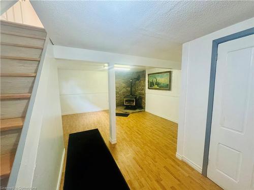 74 Carter Crescent, Cambridge, ON - Indoor Photo Showing Other Room