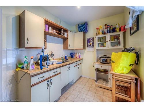 455 Waterloo Street S, Cambridge, ON - Indoor Photo Showing Kitchen With Double Sink