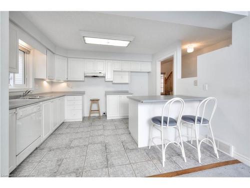 85 Eastforest Trail, Kitchener, ON - Indoor Photo Showing Kitchen With Double Sink