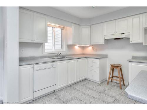 85 Eastforest Trail, Kitchener, ON - Indoor Photo Showing Kitchen With Double Sink