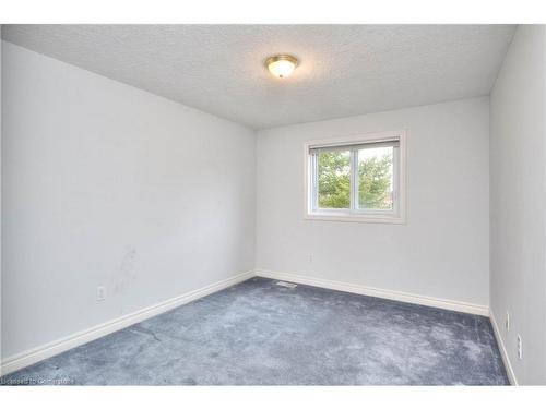 85 Eastforest Trail, Kitchener, ON - Indoor Photo Showing Other Room