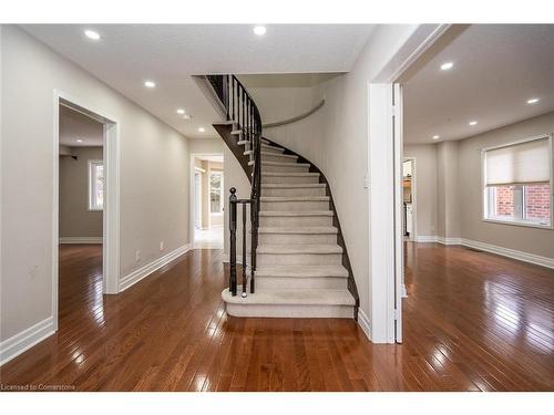 416 Olde Village Lane, Shelburne, ON - Indoor Photo Showing Other Room