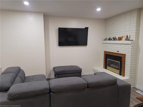 34 Georgian Crescent, Kitchener, ON - Indoor Photo Showing Living Room With Fireplace