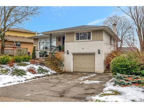 93 Crosby Drive, Kitchener, ON - Outdoor