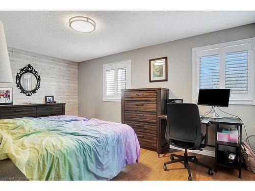 312 Ristau Place, Kitchener, ON - Indoor Photo Showing Bedroom