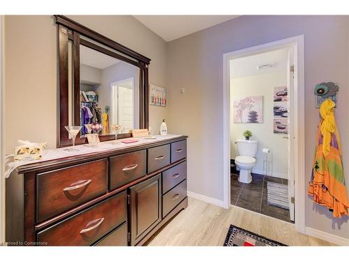 612-155 Water Street, Cambridge, ON - Indoor Photo Showing Bathroom