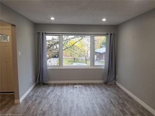 31 Bosworth Crescent, Kitchener, ON - Indoor Photo Showing Other Room