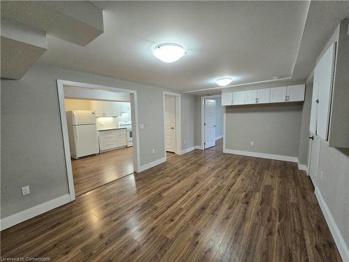 Lower-1801 Biscayne Drive, Cambridge, ON - Indoor Photo Showing Other Room