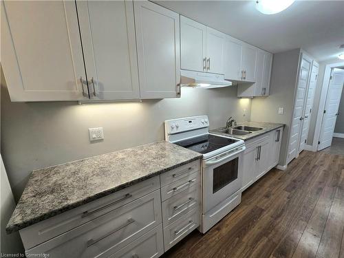 Lower-1801 Biscayne Drive, Cambridge, ON - Indoor Photo Showing Kitchen With Double Sink