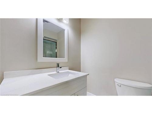 225 Simon Street, Shelburne, ON - Indoor Photo Showing Bathroom