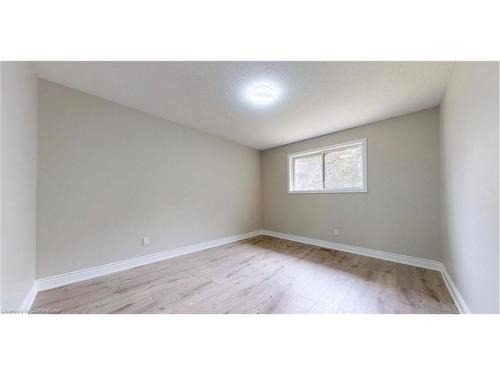 225 Simon Street, Shelburne, ON - Indoor Photo Showing Other Room