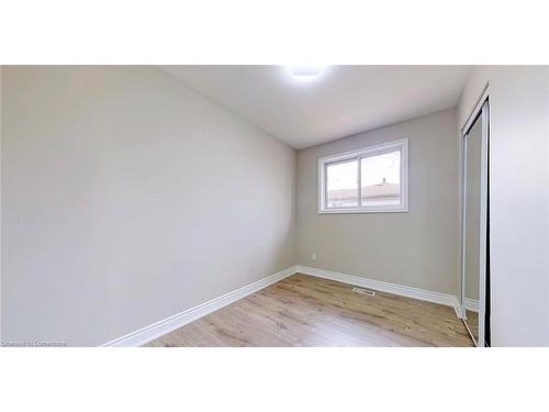 225 Simon Street, Shelburne, ON - Indoor Photo Showing Other Room