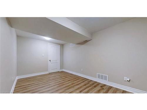 225 Simon Street, Shelburne, ON - Indoor Photo Showing Other Room