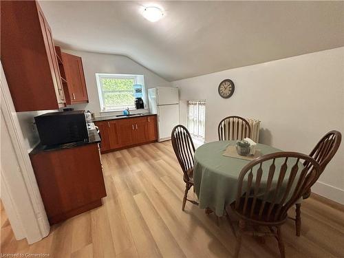 Upper Apt #3-59 Bruce Street, Cambridge, ON - Indoor Photo Showing Dining Room