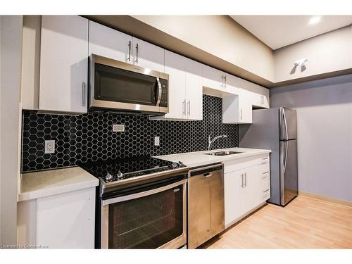 503-690 King Street W, Kitchener, ON - Indoor Photo Showing Kitchen With Stainless Steel Kitchen