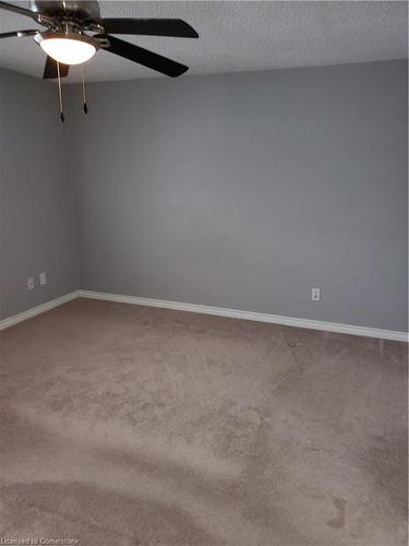 24-423 Westwood Drive, Kitchener, ON - Indoor Photo Showing Other Room