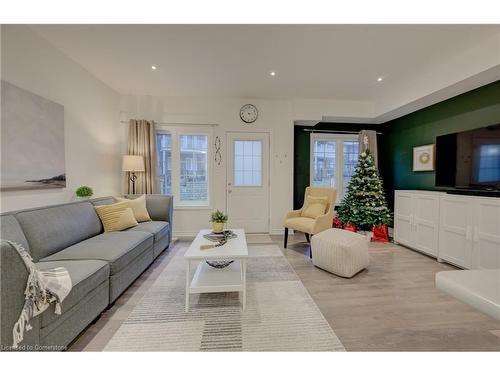 A-375 Westwood Drive, Kitchener, ON - Indoor Photo Showing Living Room