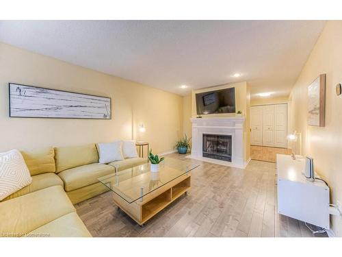 3-494 Beechwood Drive, Waterloo, ON - Indoor Photo Showing Living Room With Fireplace