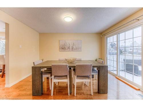 3-494 Beechwood Drive, Waterloo, ON - Indoor Photo Showing Dining Room