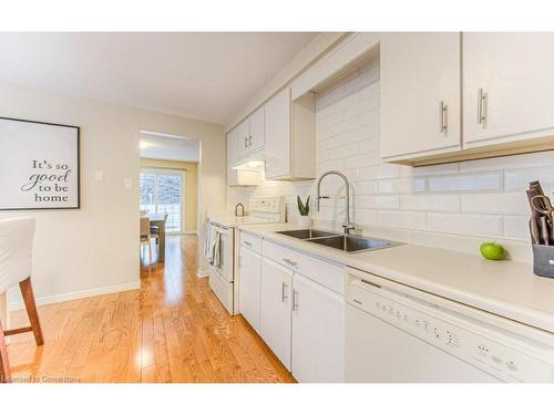 3-494 Beechwood Drive, Waterloo, ON - Indoor Photo Showing Kitchen With Double Sink