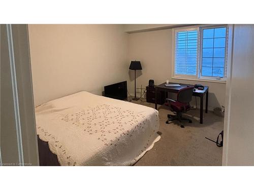 442-1077 Gordon Street Street, Guelph, ON - Indoor Photo Showing Bedroom