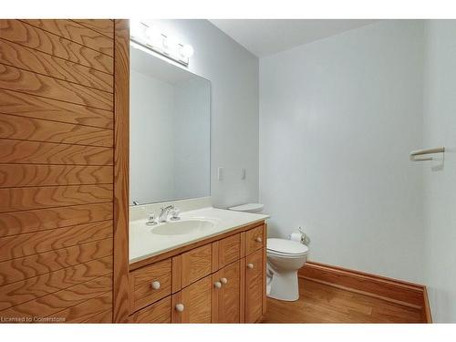 143 Grand Ridge Drive, Cambridge, ON - Indoor Photo Showing Bathroom