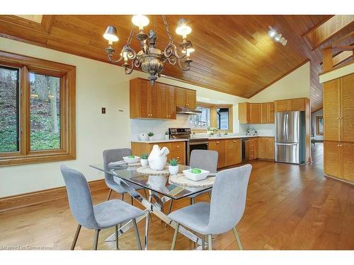 143 Grand Ridge Drive, Cambridge, ON - Indoor Photo Showing Dining Room