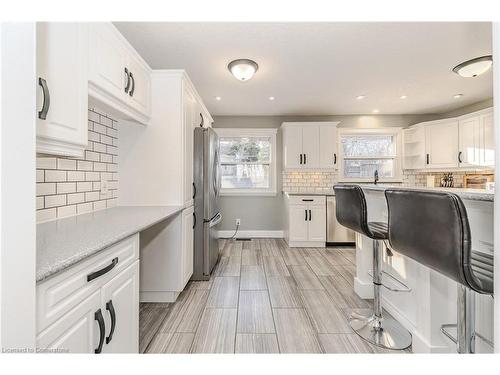 255 Fountain Street N, Cambridge, ON - Indoor Photo Showing Kitchen