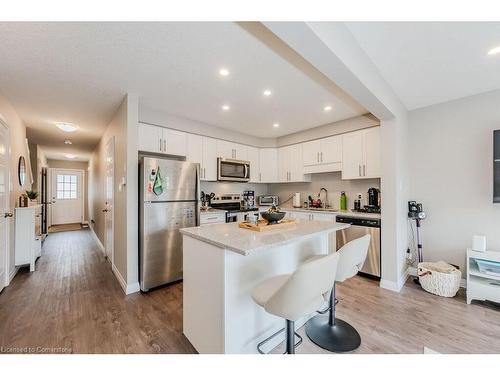 30-86 Erbsville Court, Waterloo, ON - Indoor Photo Showing Kitchen With Stainless Steel Kitchen With Upgraded Kitchen