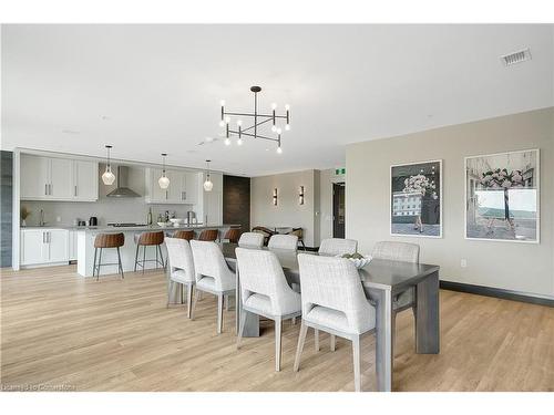 1008-50 Grand Avenue South, Cambridge, ON - Indoor Photo Showing Dining Room