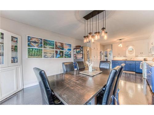 92 Belleview Avenue, Kitchener, ON - Indoor Photo Showing Dining Room