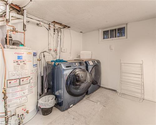 92 Belleview Avenue, Kitchener, ON - Indoor Photo Showing Laundry Room