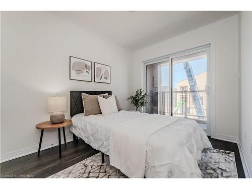 I072-15 Urbane Boulevard, Kitchener, ON - Indoor Photo Showing Bedroom