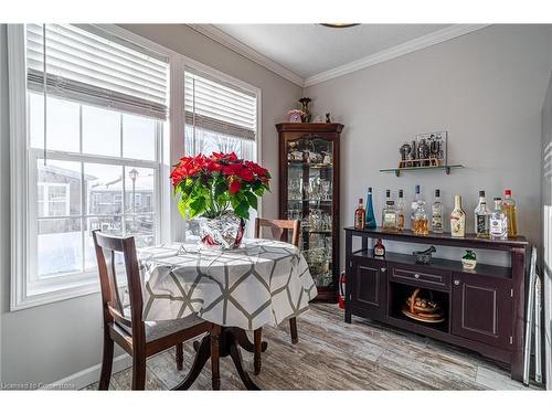 5 Sumac Crescent, Puslinch, ON - Indoor Photo Showing Dining Room