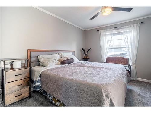 5 Sumac Crescent, Puslinch, ON - Indoor Photo Showing Bedroom