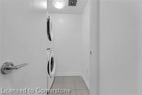 2201-55 Duke Street W, Kitchener, ON - Indoor Photo Showing Laundry Room