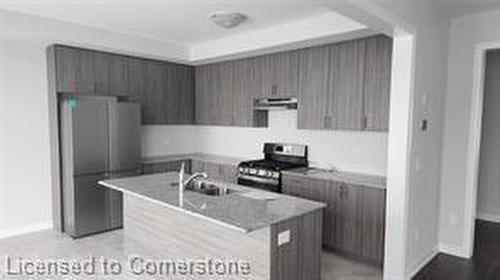 88 Blacklock Street, Cambridge, ON - Indoor Photo Showing Kitchen