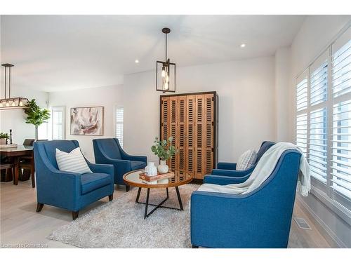 160 Redtail Street, Kitchener, ON - Indoor Photo Showing Living Room