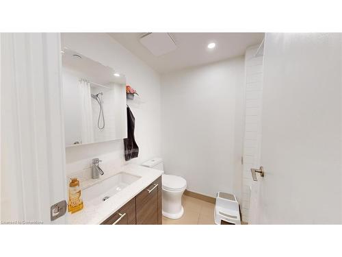 406-2220 Lake Shore Boulevard W, Toronto, ON - Indoor Photo Showing Bathroom