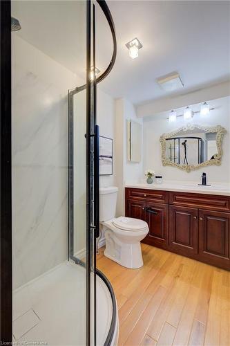 204-20 Berkley Road, Cambridge, ON - Indoor Photo Showing Bathroom