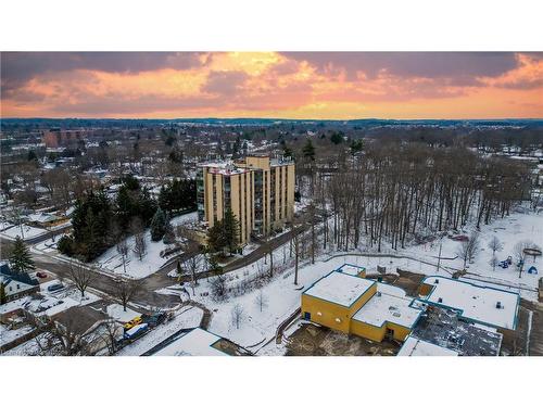 204-20 Berkley Road, Cambridge, ON - Outdoor With View