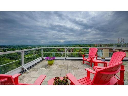 204-20 Berkley Road, Cambridge, ON - Outdoor With View