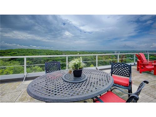 204-20 Berkley Road, Cambridge, ON - Outdoor With View