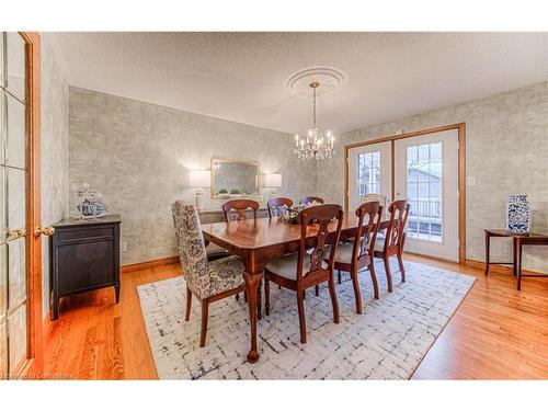 592 Fairview Street, New Hamburg, ON - Indoor Photo Showing Dining Room