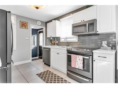 63 Gibson Drive, Kitchener, ON - Indoor Photo Showing Kitchen