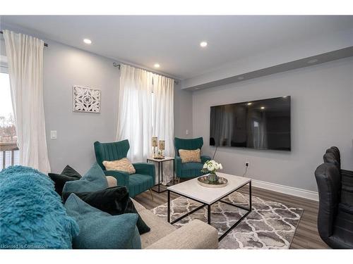 734 Cook Crescent, Shelburne, ON - Indoor Photo Showing Living Room