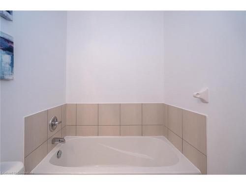 734 Cook Crescent, Shelburne, ON - Indoor Photo Showing Bathroom