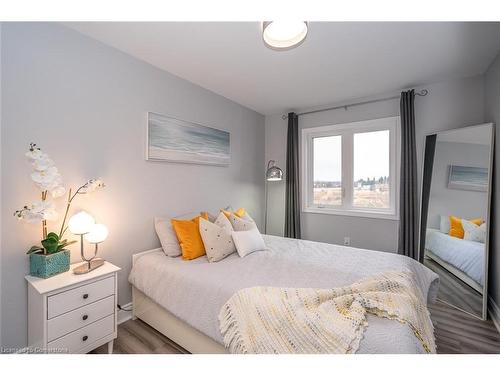 734 Cook Crescent, Shelburne, ON - Indoor Photo Showing Bedroom