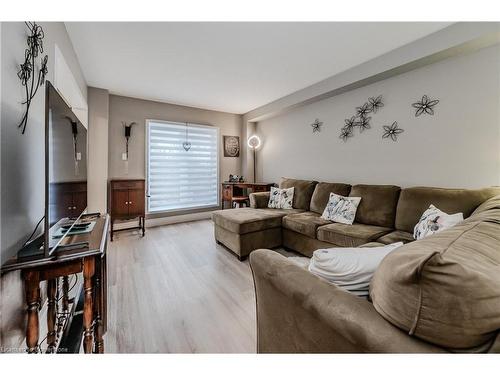 74 Shallow Creek Road, Woolwich, ON - Indoor Photo Showing Living Room